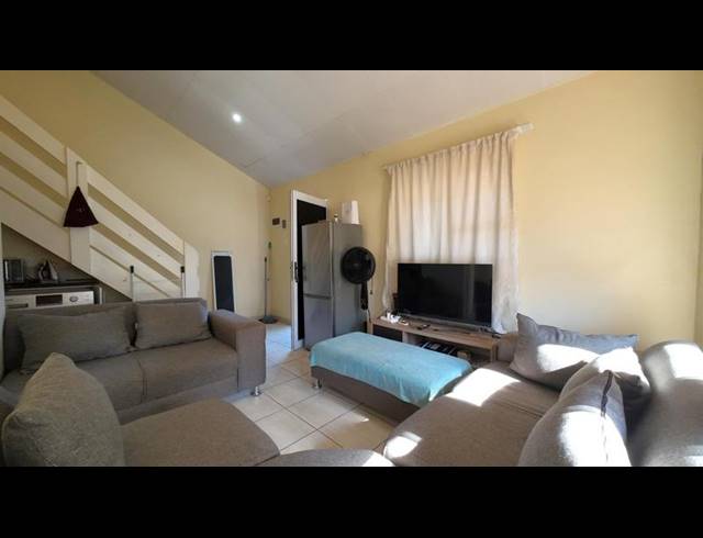 1 BEDROOM APARTMENT FOR SALE IN CHASE VALLEY